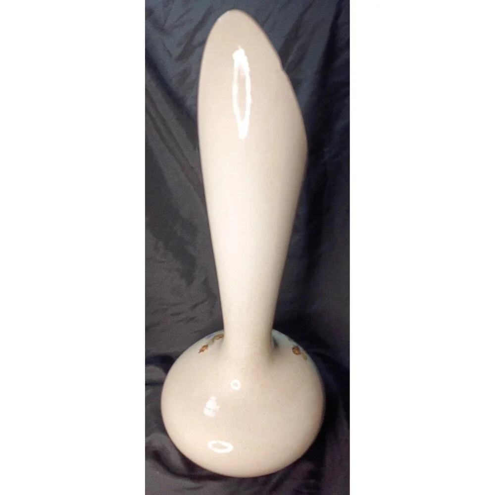 Royal Haeger R1752 Floral Vase (has chip)